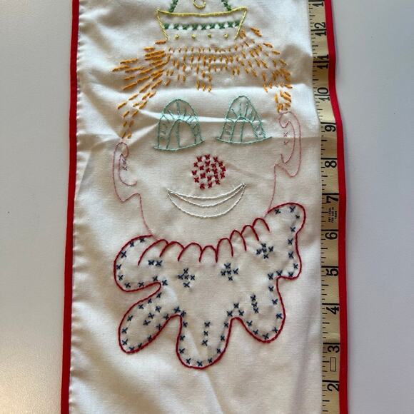 Embroidered clown growth chart - Picture 4 of 12